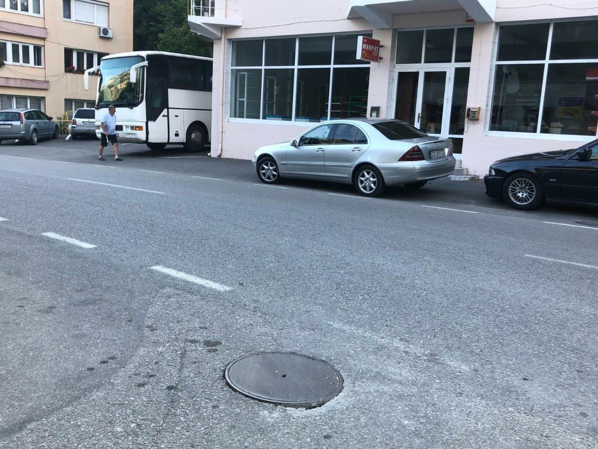 Garsoniera Aleea Trandafirilor Apartamento Băile Herculane Exterior foto